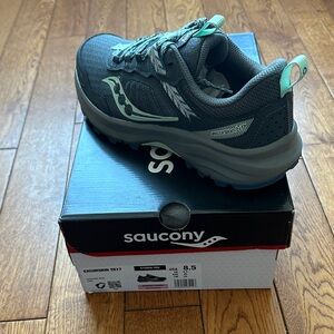 Saucony Excursion TR17 Gray and Teal Sneakers in box